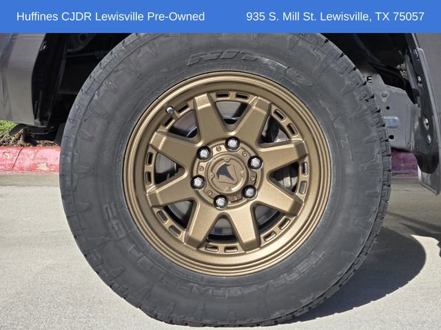 Used 2018 Toyota 4Runner SR5 Premium image 12