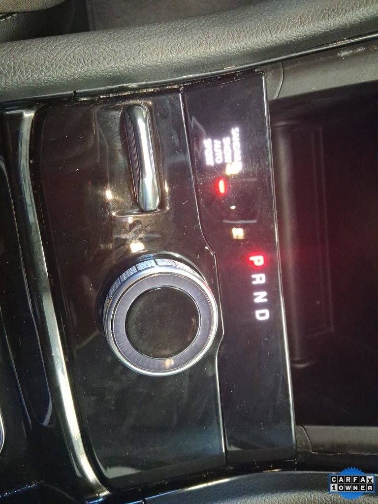 Used 2023 Jeep Grand Cherokee Limited w/ Black Appearance Package image 14