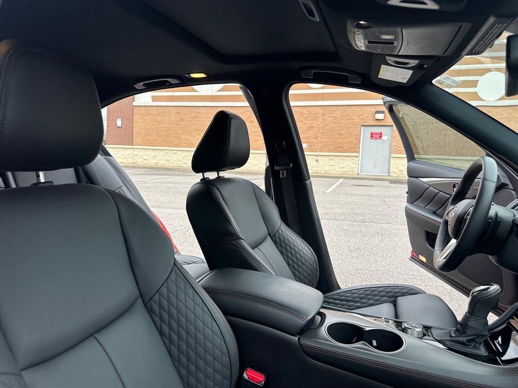 Used 2024 INFINITI Q50 Red Sport 400 image 32