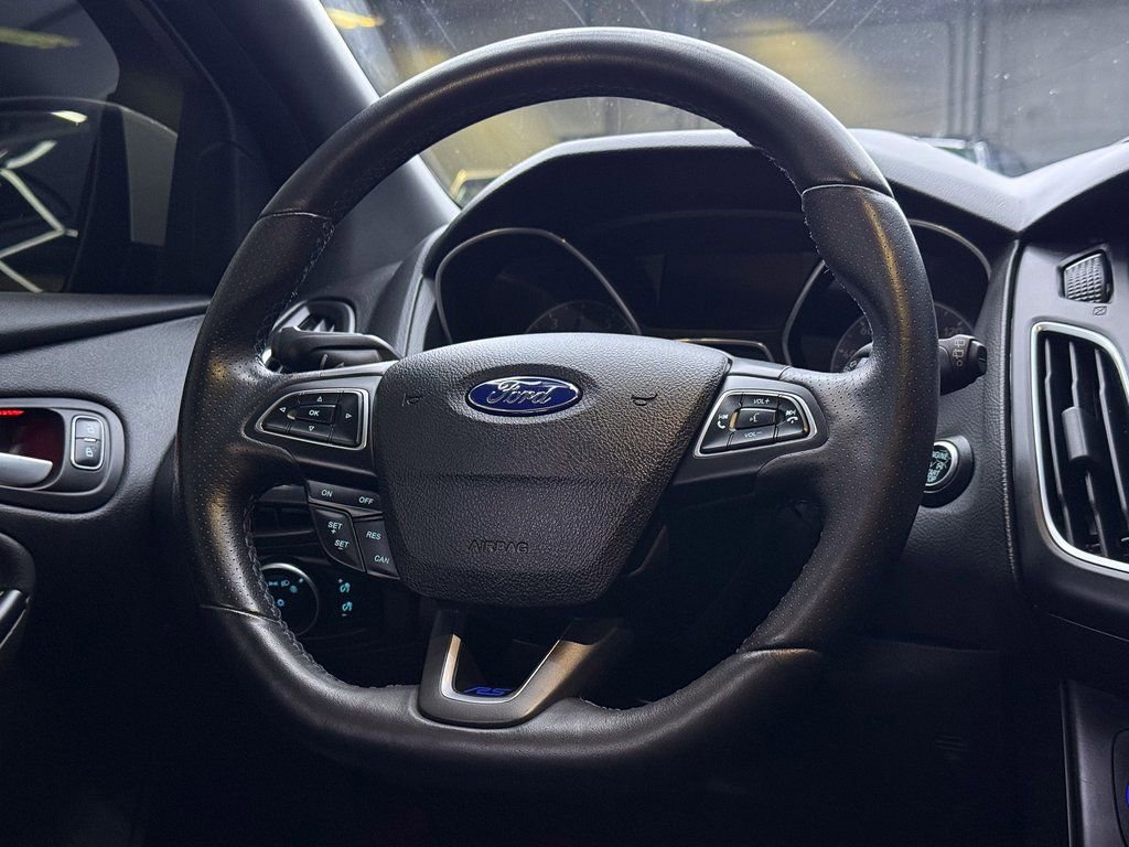 Used 2017 Ford Focus RS image 22