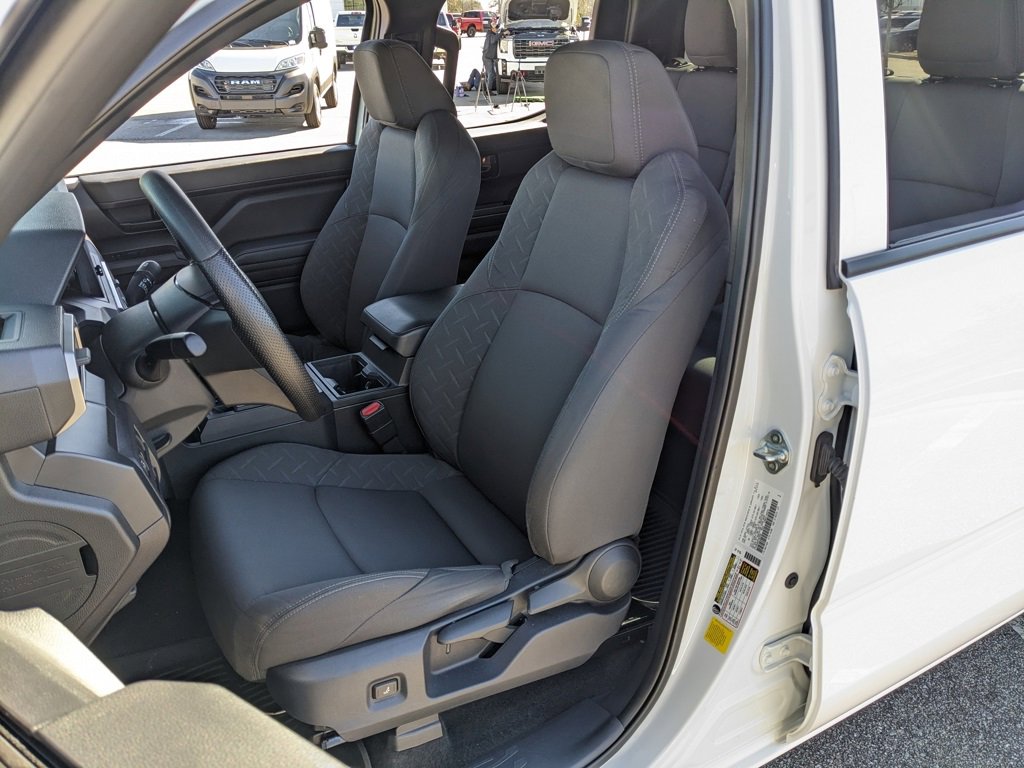 Used 2024 Toyota Tacoma SR image 29
