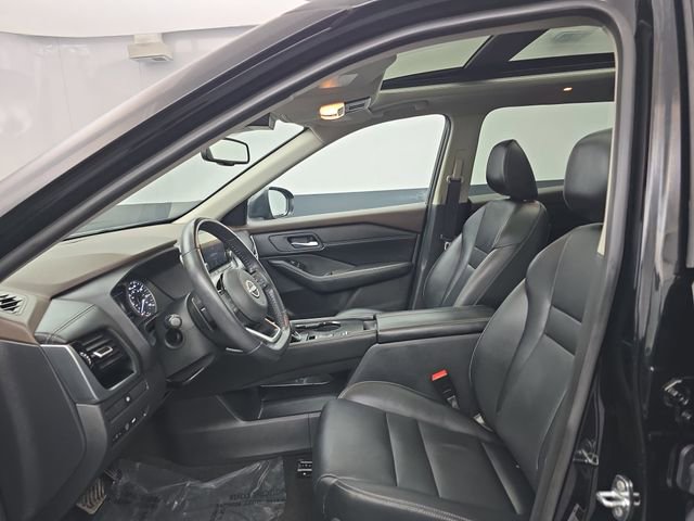 Used 2023 Nissan Rogue SL image 22