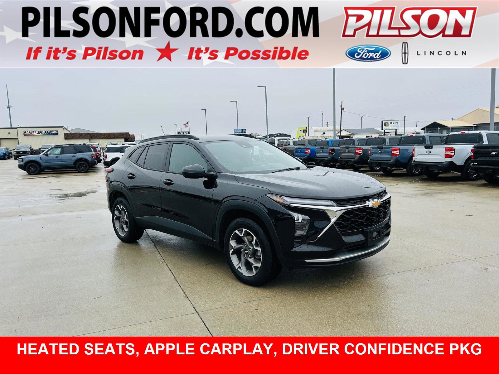 Used 2024 Chevrolet Trax LT w/ Driver Confidence Package image 1