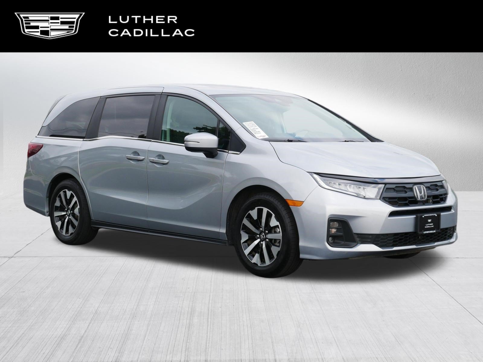 Used 2025 Honda Odyssey EX-L image 1
