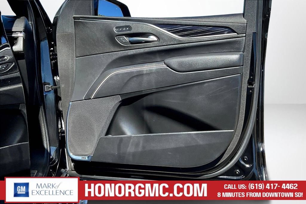 Used 2022 Cadillac Escalade ESV Sport w/ Touring Package AWD/4WD image 29