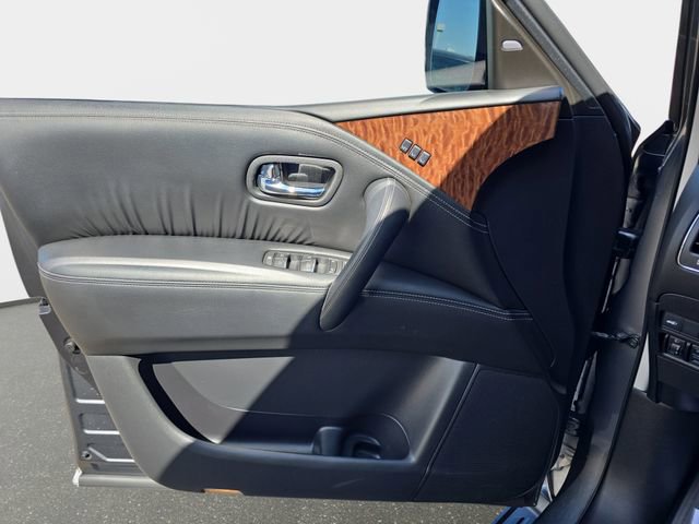 Used 2019 Nissan Armada Platinum AWD/4WD image 31