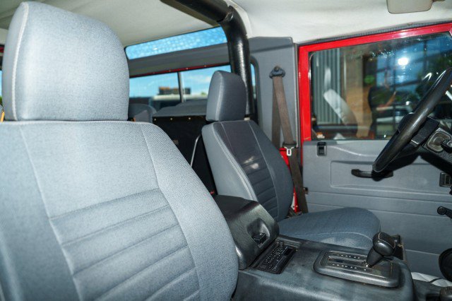 Used 1997 Land Rover Defender 90 AWD/4WD image 21