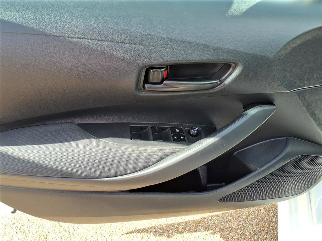 Used 2024 Toyota Corolla LE image 14