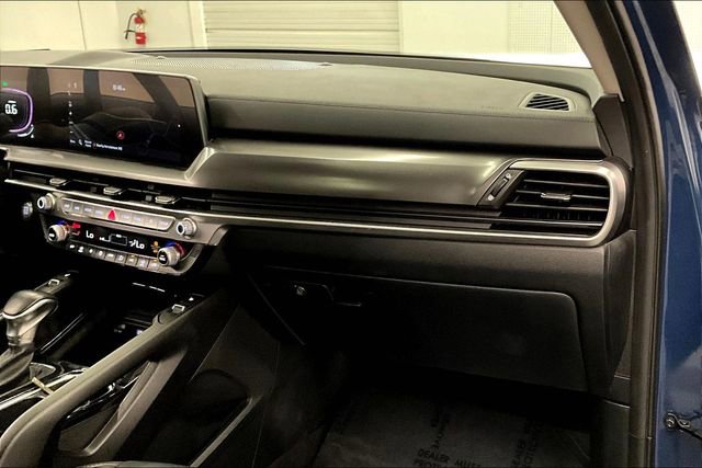 Used 2025 Kia Telluride S image 19
