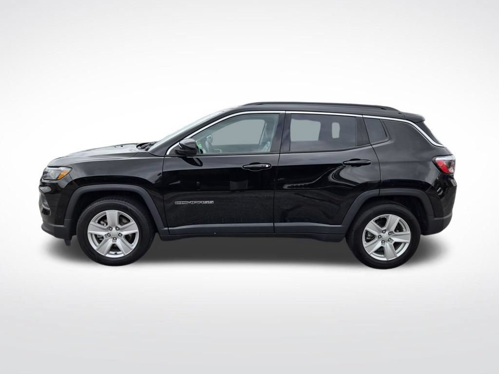 Used 2022 Jeep Compass Latitude w/ Convenience Group FWD image 9