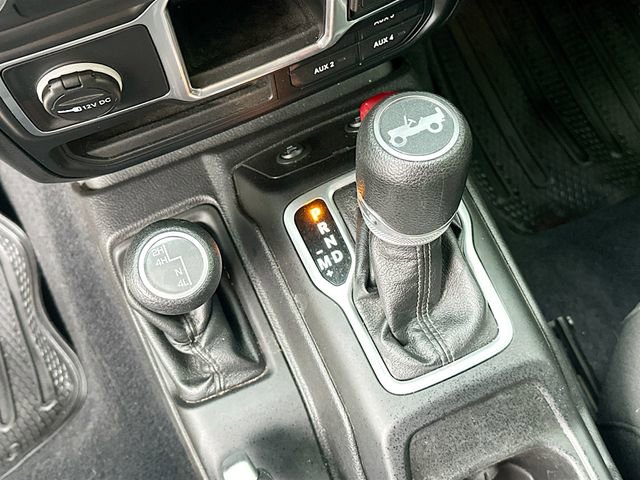 Used 2018 Jeep Wrangler Sport image 18