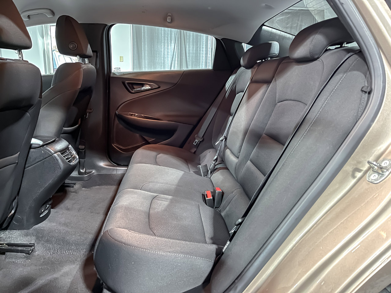 Used 2018 Chevrolet Malibu LT image 15