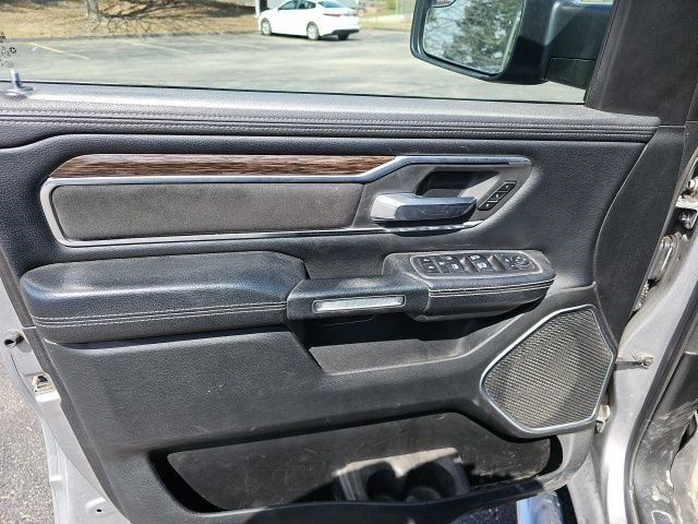 Used 2019 RAM 1500 Laramie image 20