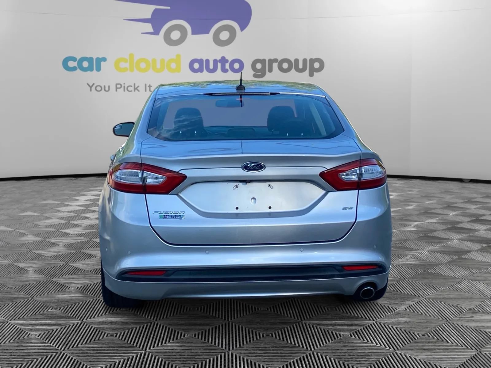 Used 2013 Ford Fusion Energi SE FWD image 4