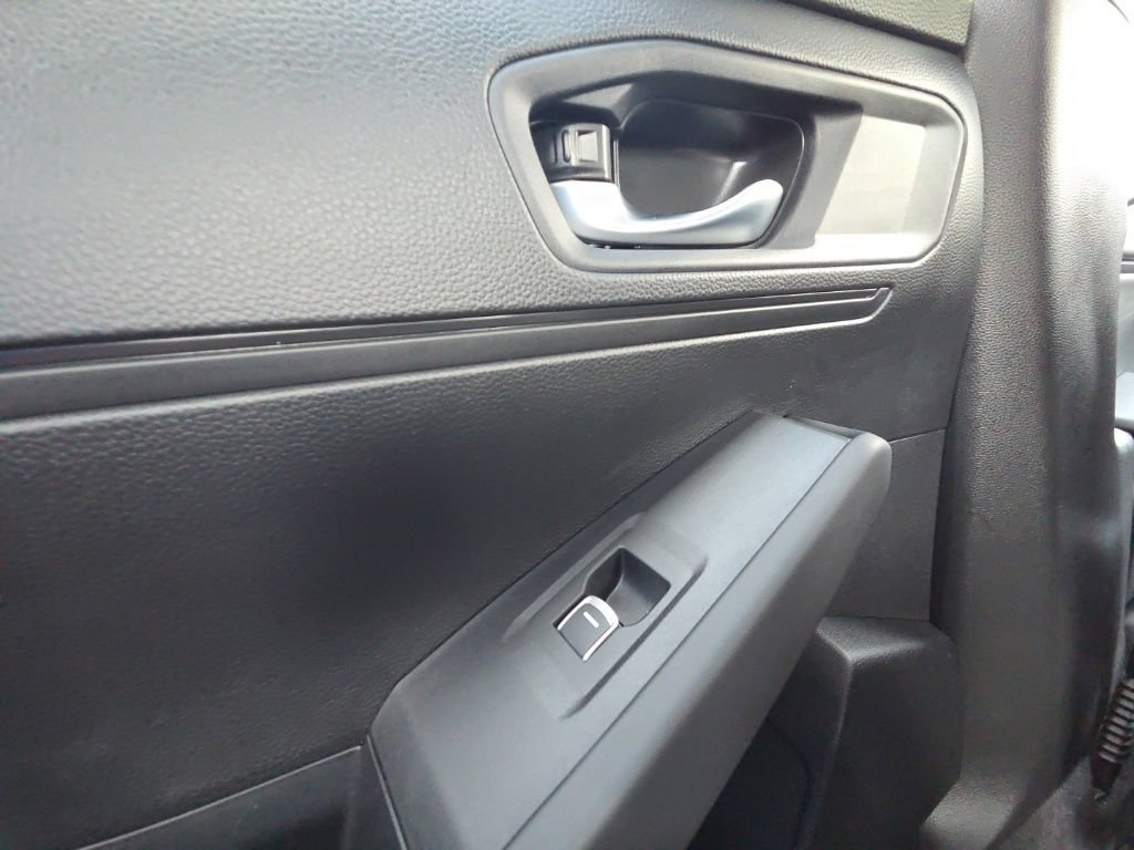 Used 2025 Honda Accord SE image 16