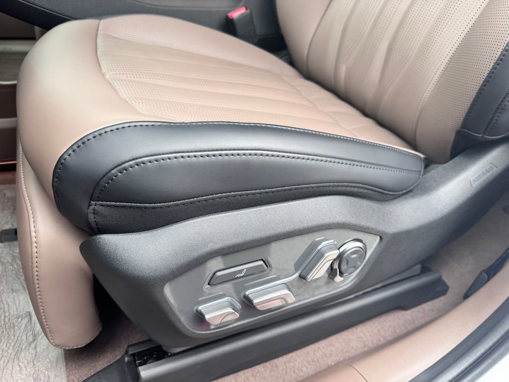 New 2026 Kia EV9 GT-Line AWD/4WD image 25