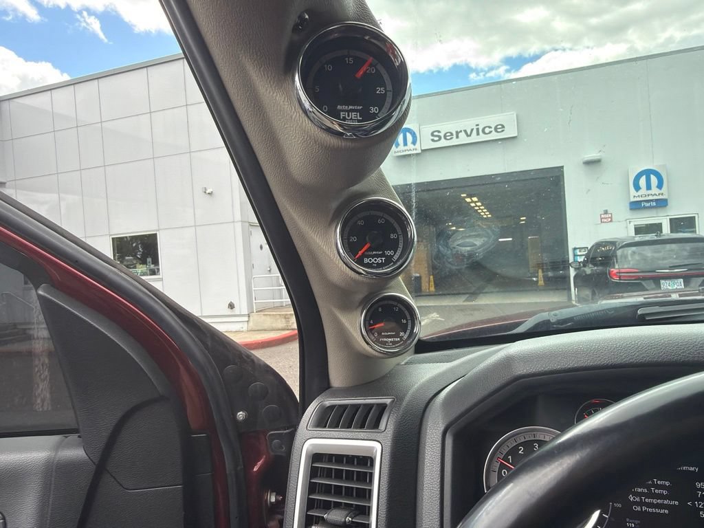 Used 2017 RAM 3500 Big Horn w/ Sport Appearance Group AWD/4WD image 7