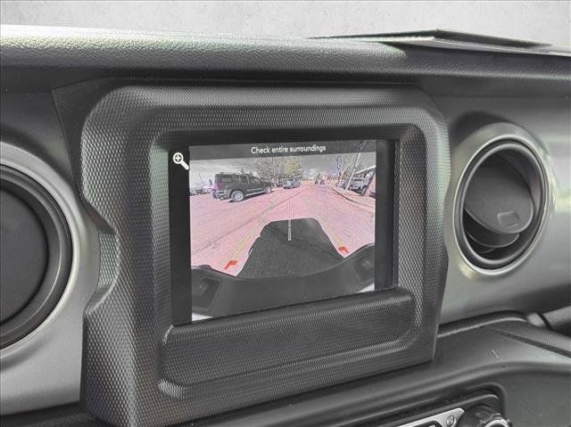 Used 2020 Jeep Gladiator Sport w/ Quick Order Package 24S image 14