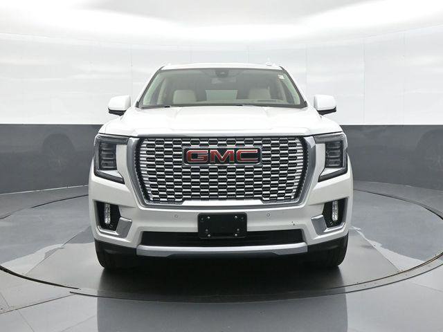 Used 2021 GMC Yukon Denali AWD/4WD image 2