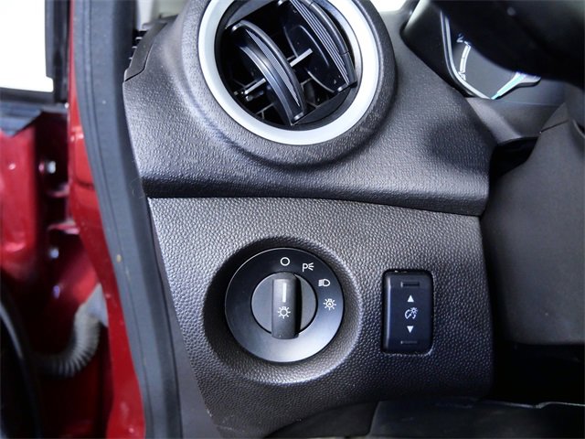 Used 2016 Ford Fiesta SE image 25