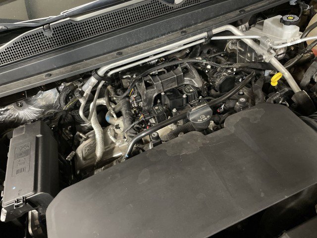 Used 2024 Chevrolet Colorado W/T image 25