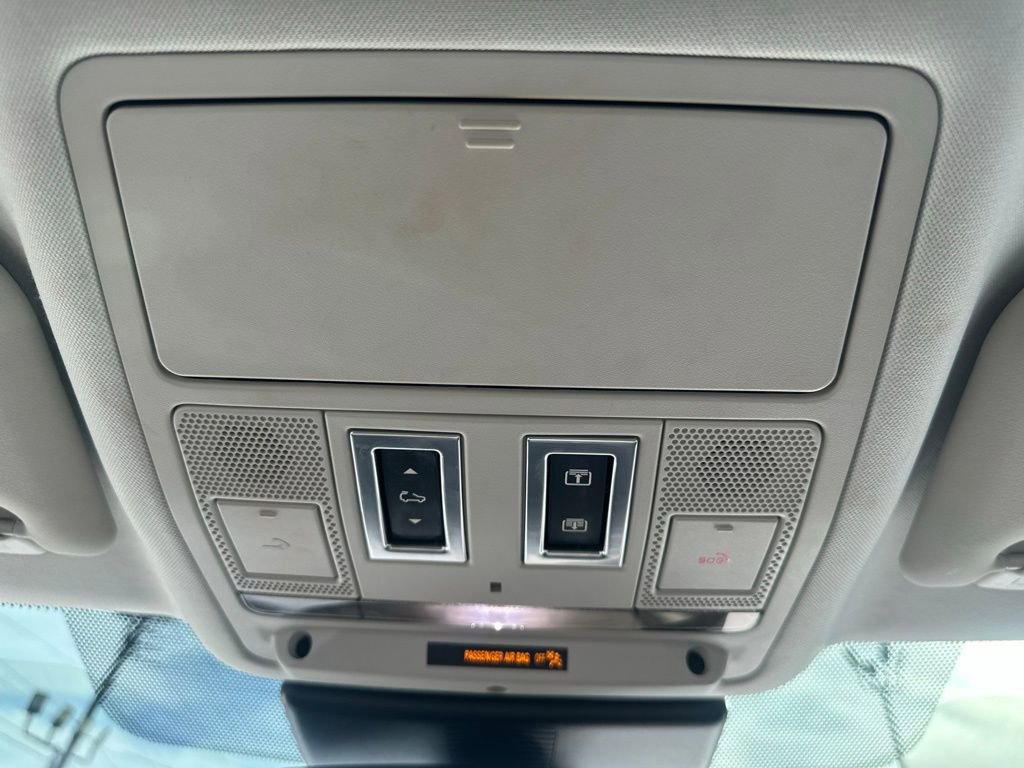 Used 2018 Jaguar F-PACE R-Sport image 19