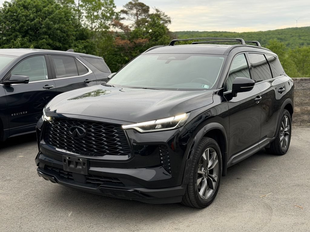 Used 2024 INFINITI QX60 Luxe AWD/4WD image 1