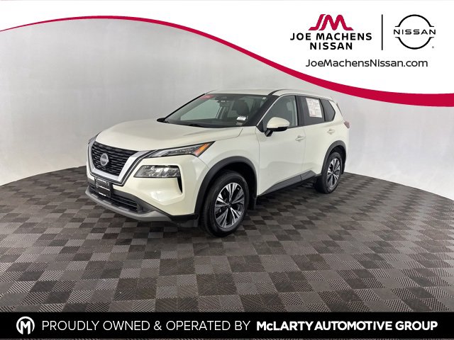 Certified 2023 Nissan Rogue SV image 3