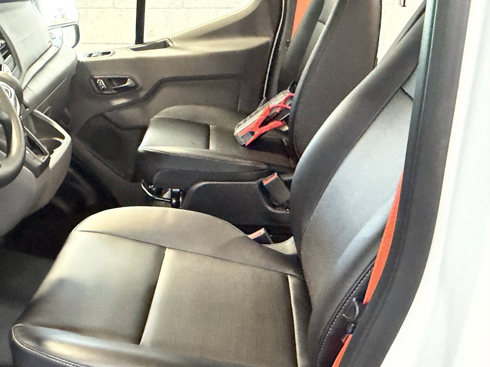 Used 2025 Ford Transit 150 Low Roof AWD image 27