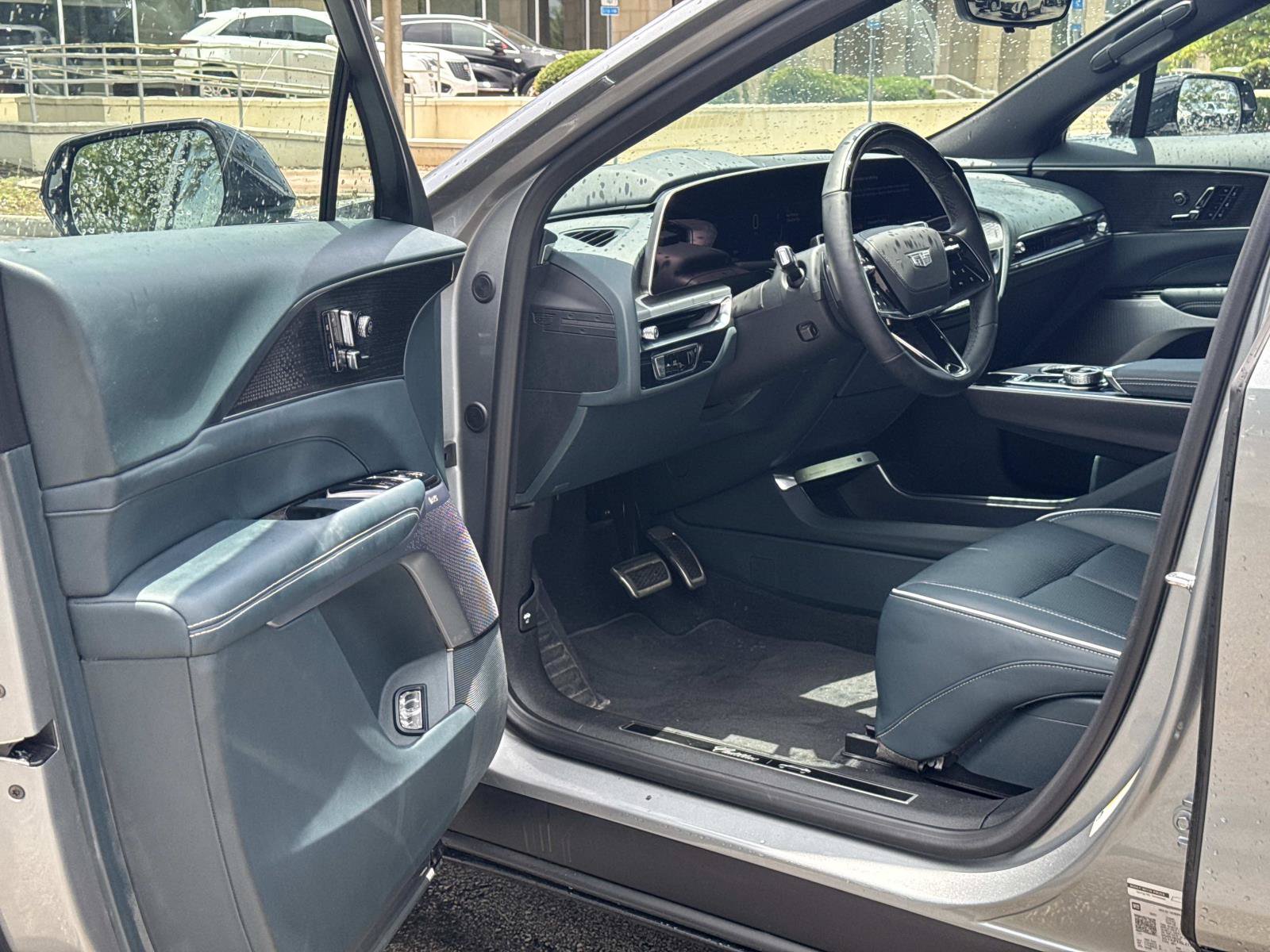 Certified 2026 Cadillac Lyriq Signature Luxury w/ Nappa Leather Package AWD/4WD image 13