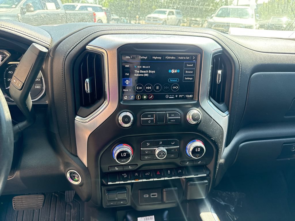 Used 2021 GMC Sierra 1500 Elevation w/ Preferred Package AWD/4WD image 17