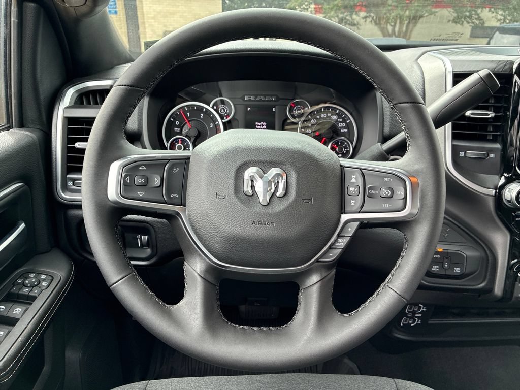 New 2026 RAM 2500 Big Horn AWD/4WD image 15