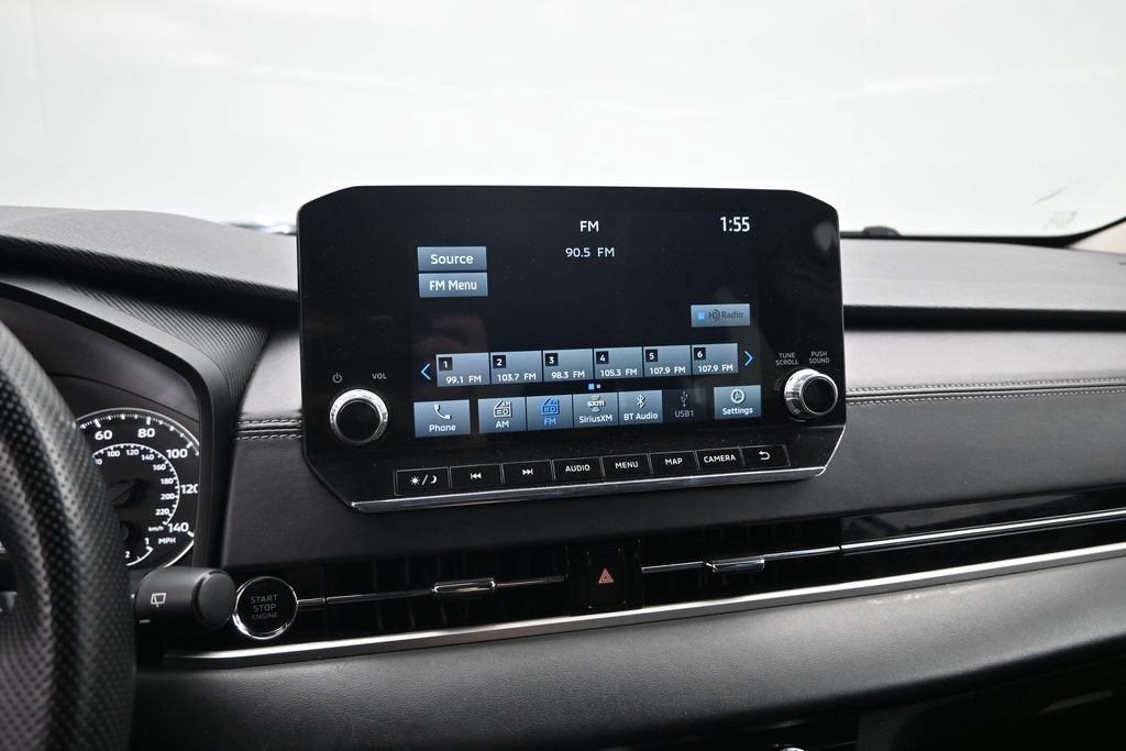 Used 2024 Mitsubishi Outlander SE AWD/4WD image 15