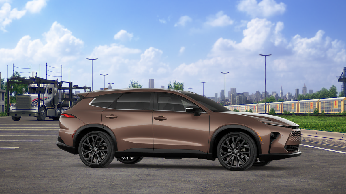 New 2026 Toyota Crown Signia AWD/4WD image 15