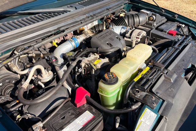 Used 1999 Ford F350 Lariat image 20