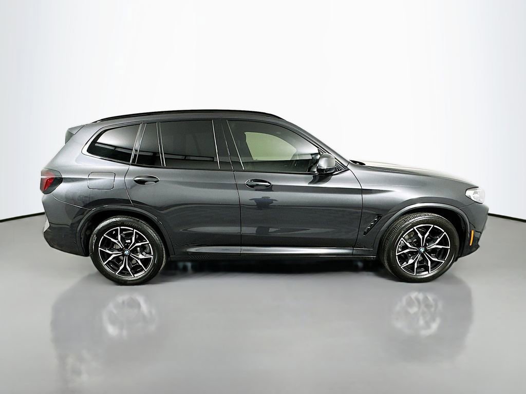 Certified 2023 BMW X3 xDrive30i w/ M Sport Package image 4