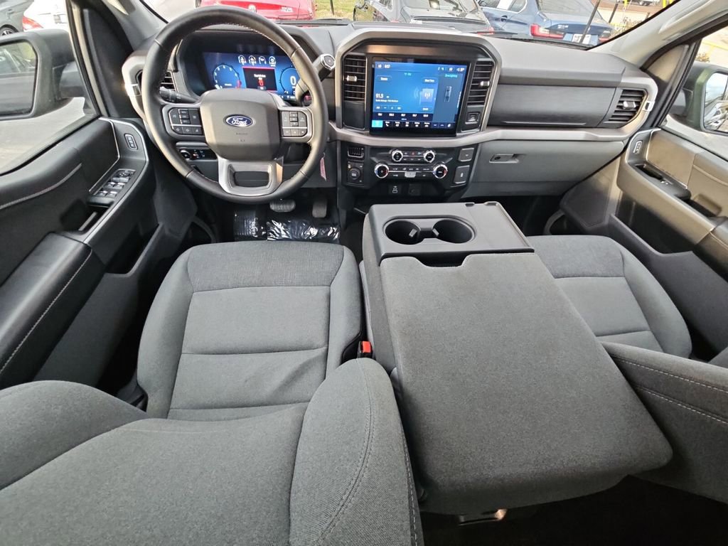 Used 2025 Ford F150 XLT w/ Equipment Group 301A Standard image 14