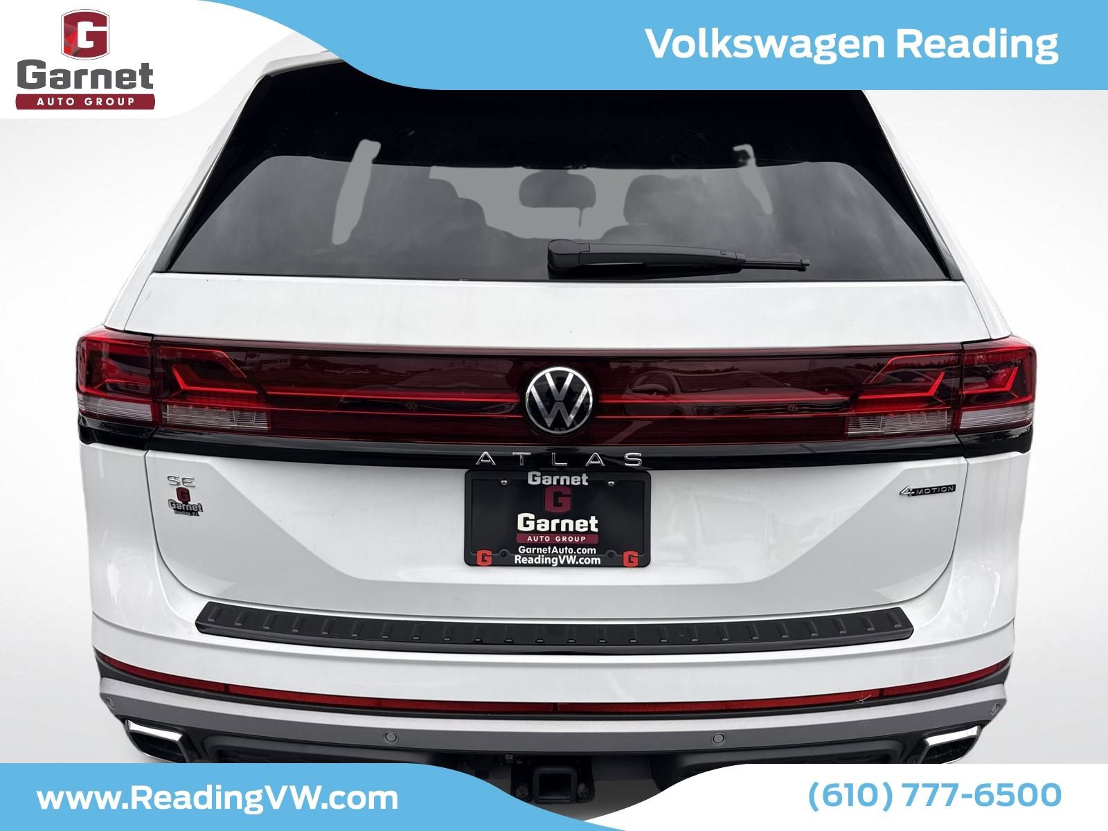 New 2025 Volkswagen Atlas Peak Edition SE image 4