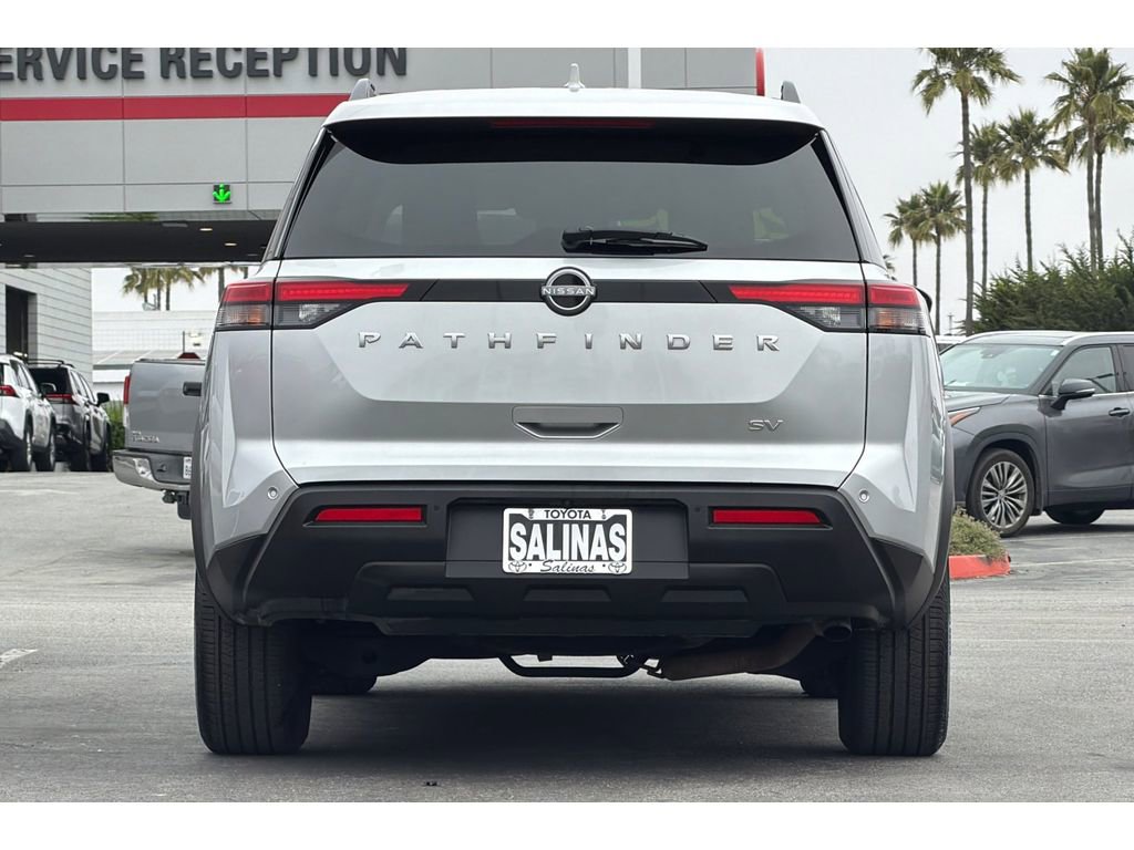 Used 2024 Nissan Pathfinder SV FWD image 5