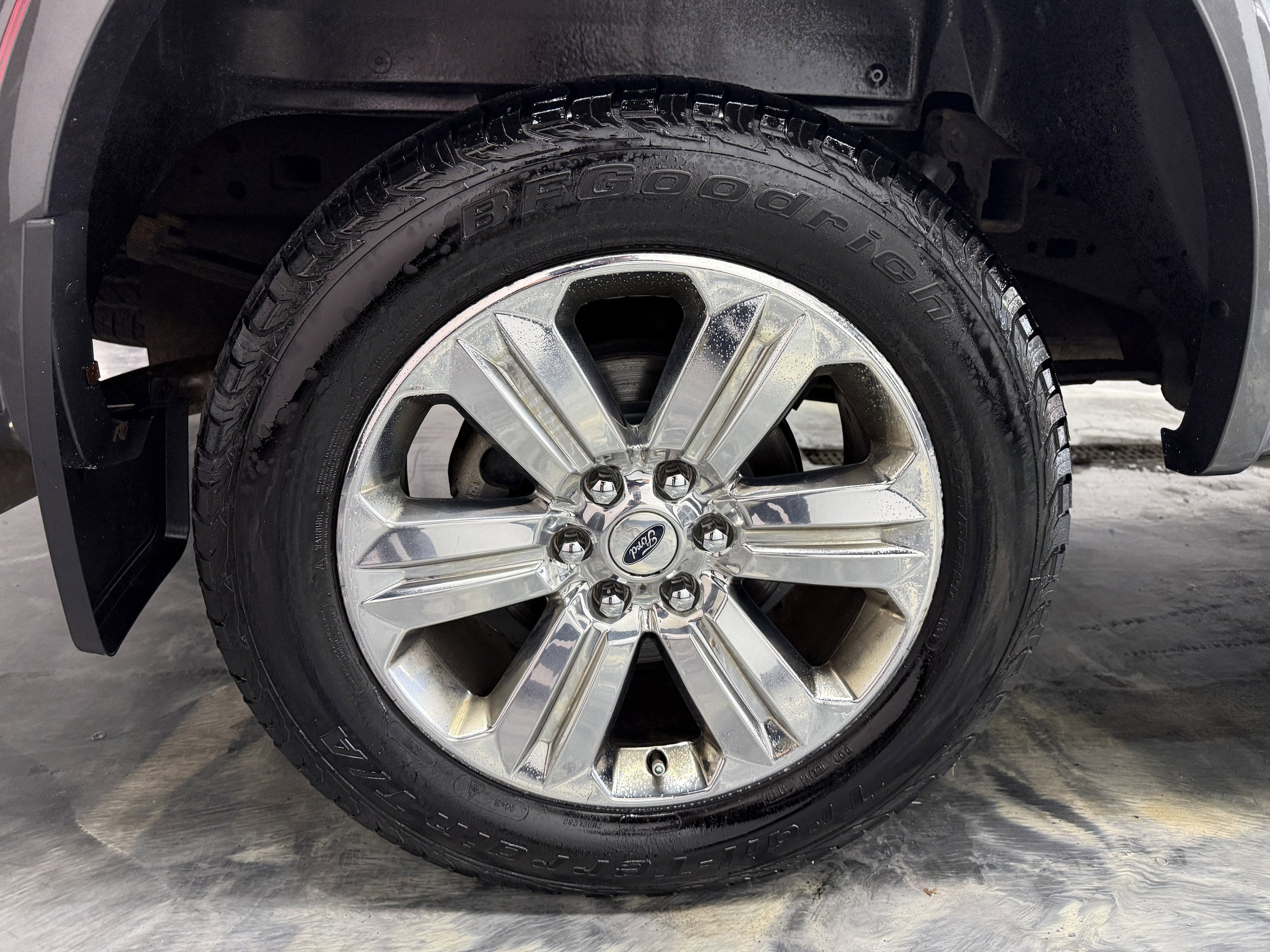 Used 2018 Ford F150 Lariat w/ Equipment Group 502A Luxury AWD/4WD image 28