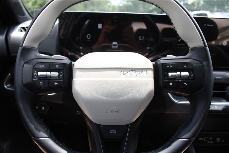 Used 2025 Kia K4 GT-Line w/ GT-Line Sunroof Package FWD image 13