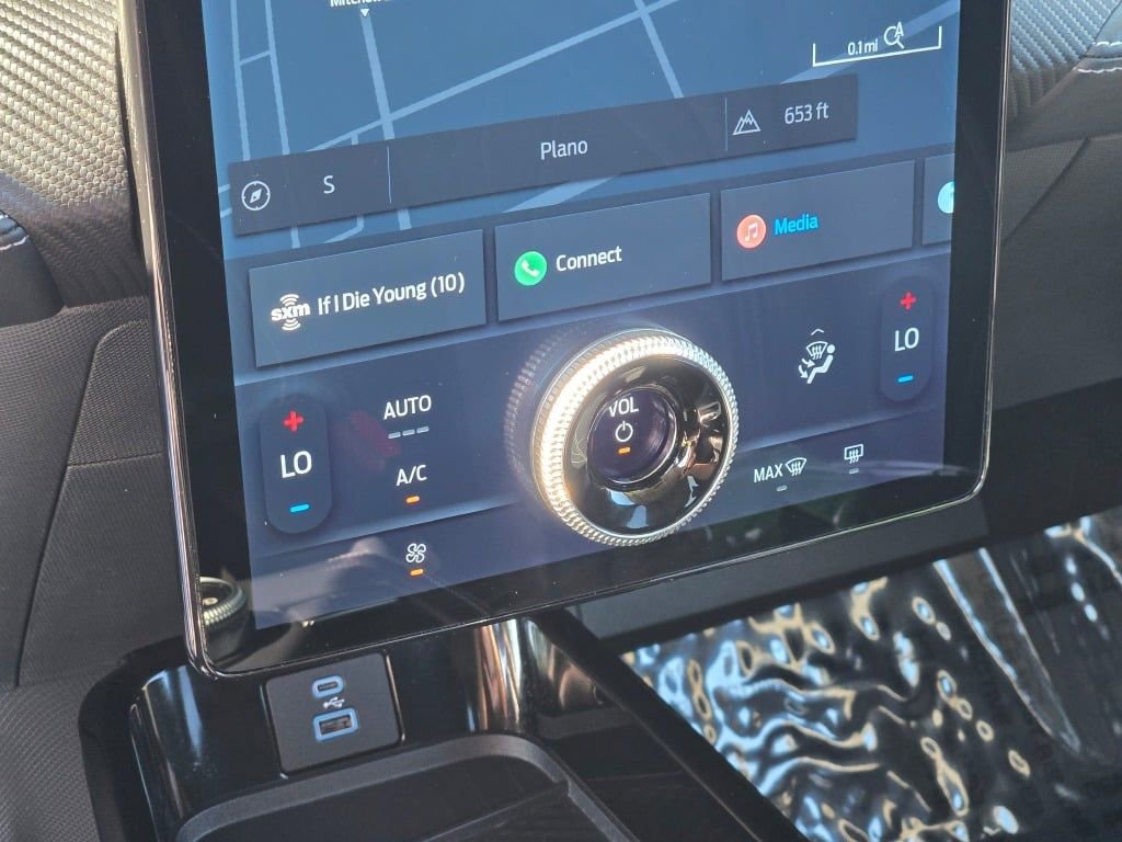 Used 2024 Ford Mustang Mach-E Select image 26