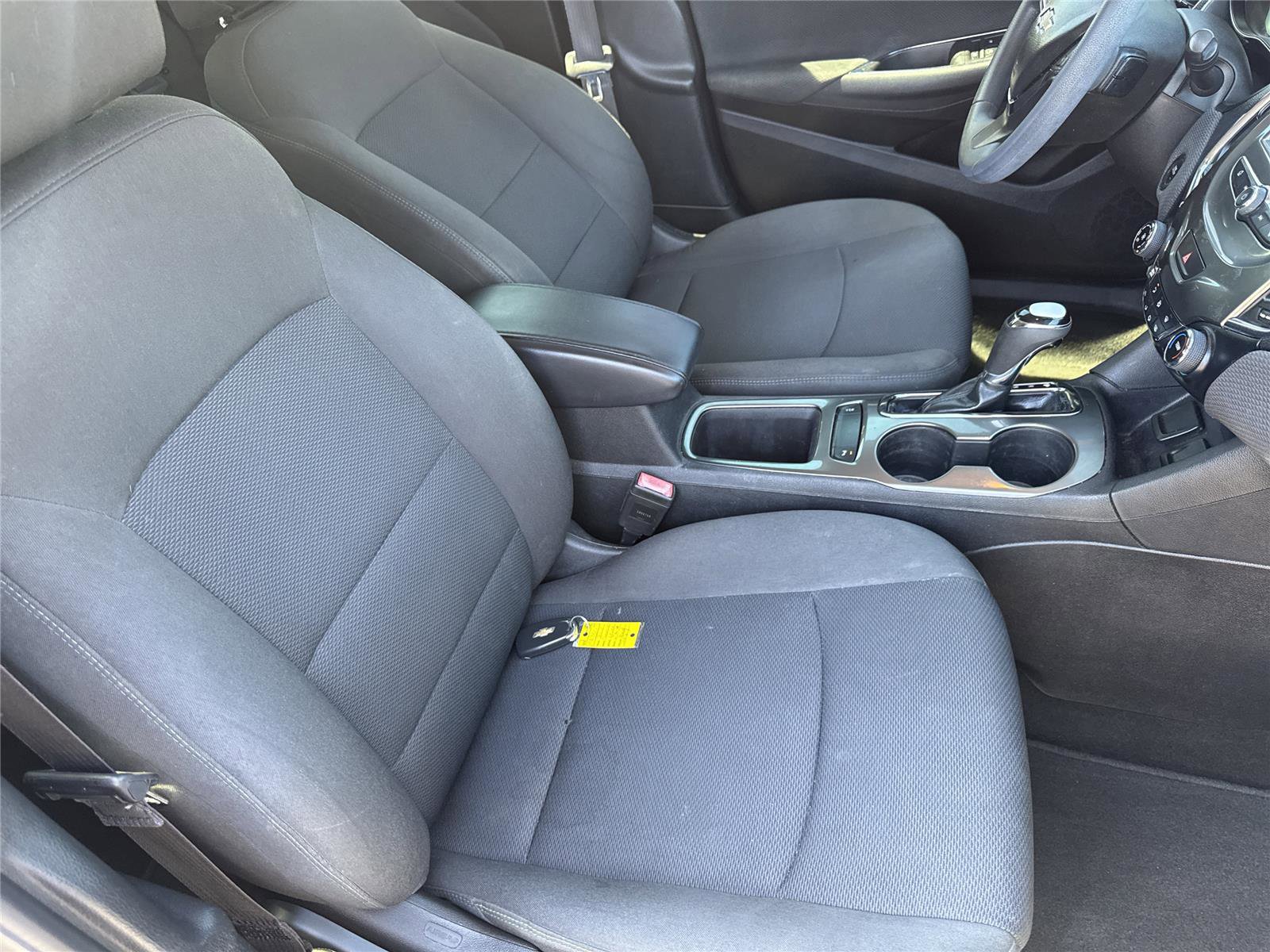 Used 2017 Chevrolet Cruze LT w/ Convenience Package FWD image 35