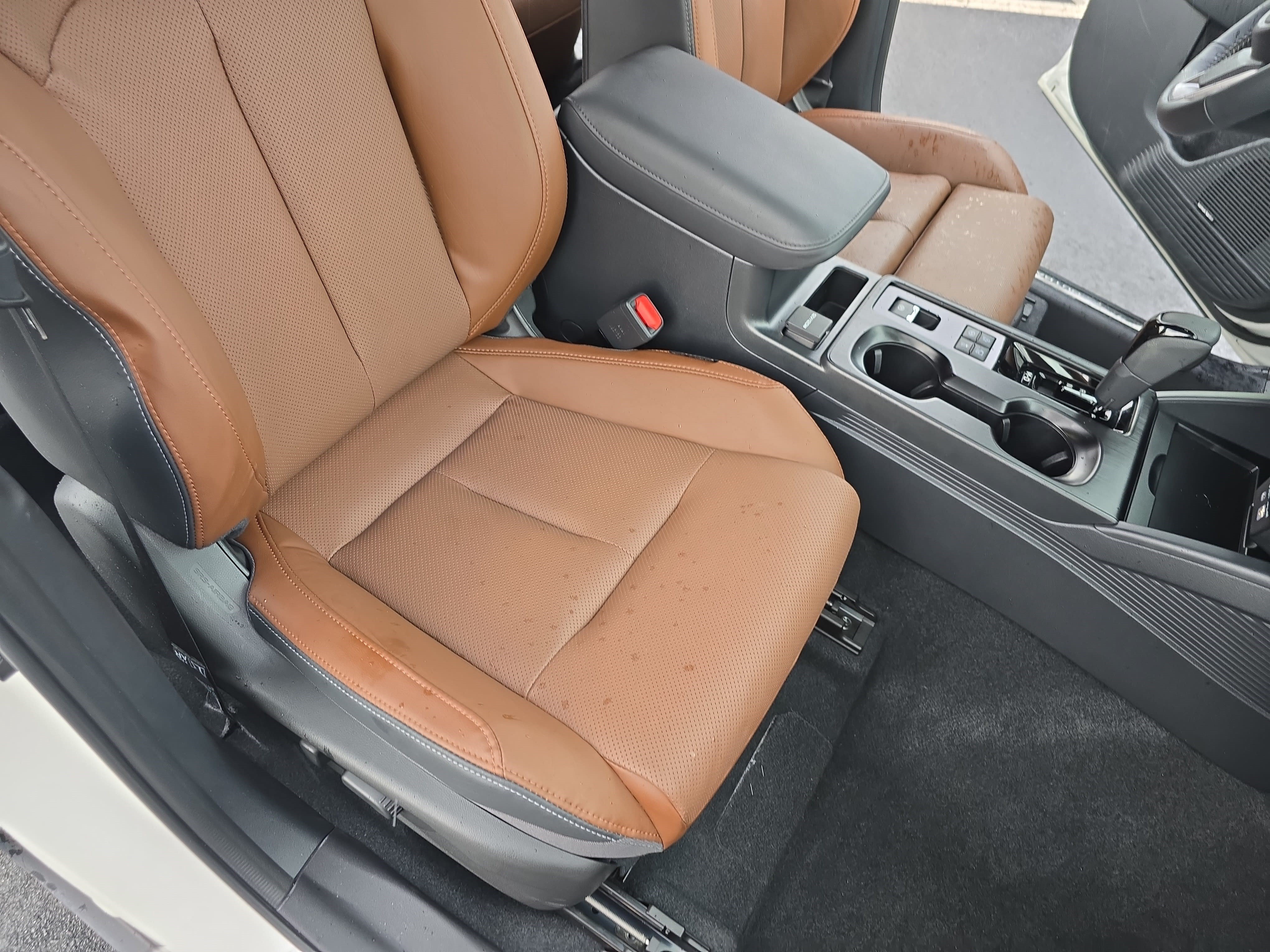 Used 2026 Subaru Outback Touring XT AWD/4WD image 10