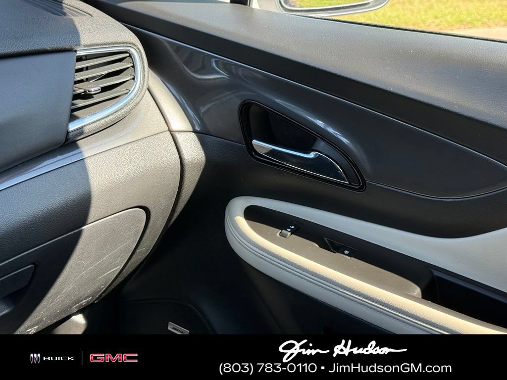 Used 2017 Buick Encore Premium w/ Experience Buick Package FWD image 35