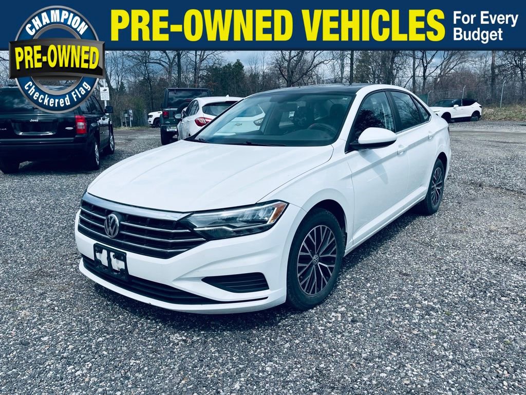 Used 2019 Volkswagen Jetta SE image 1