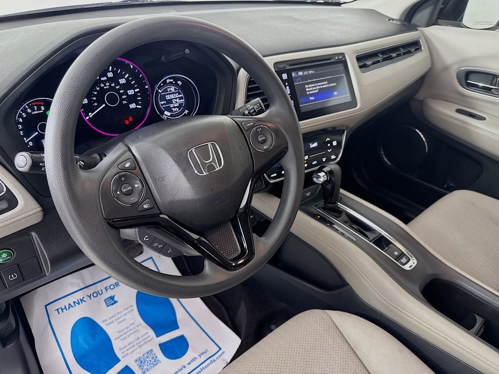 Used 2018 Honda HR-V EX image 11