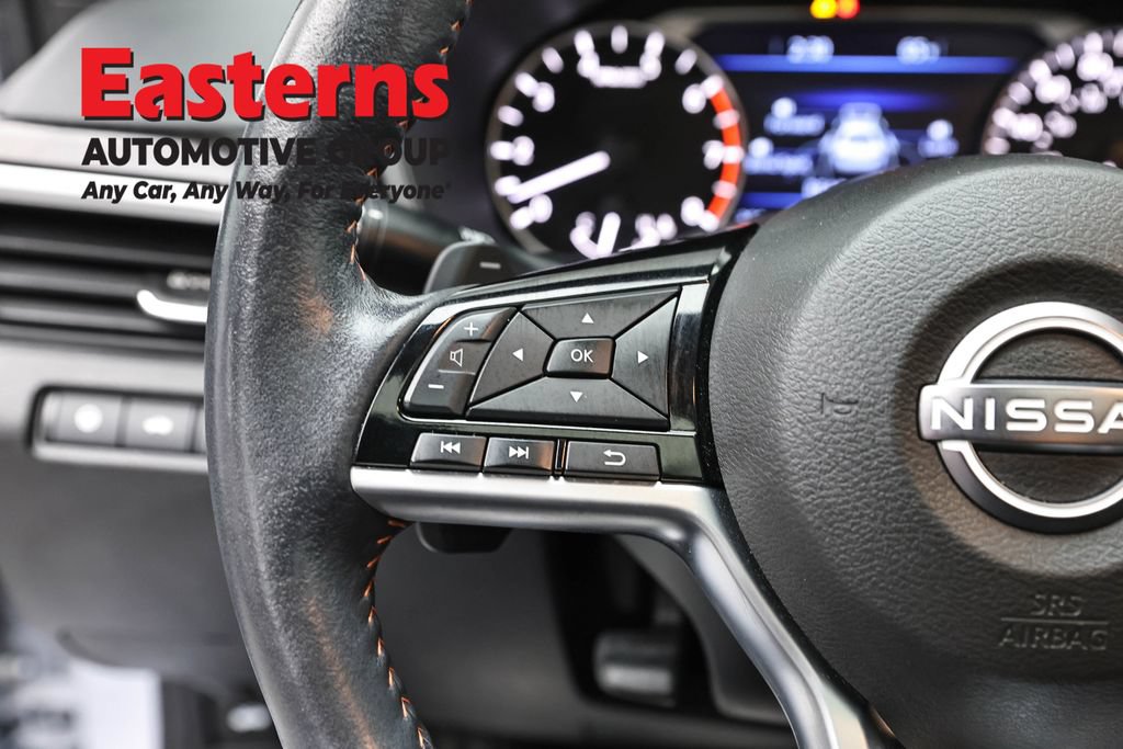 Used 2023 Nissan Altima 2.0 SR FWD image 15