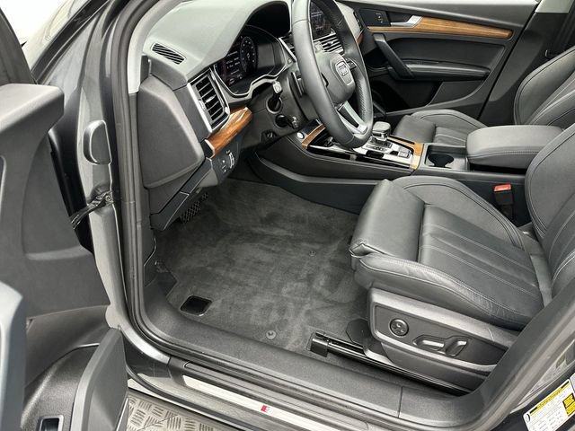 Certified 2023 Audi Q5 2.0T Premium Plus AWD/4WD image 11