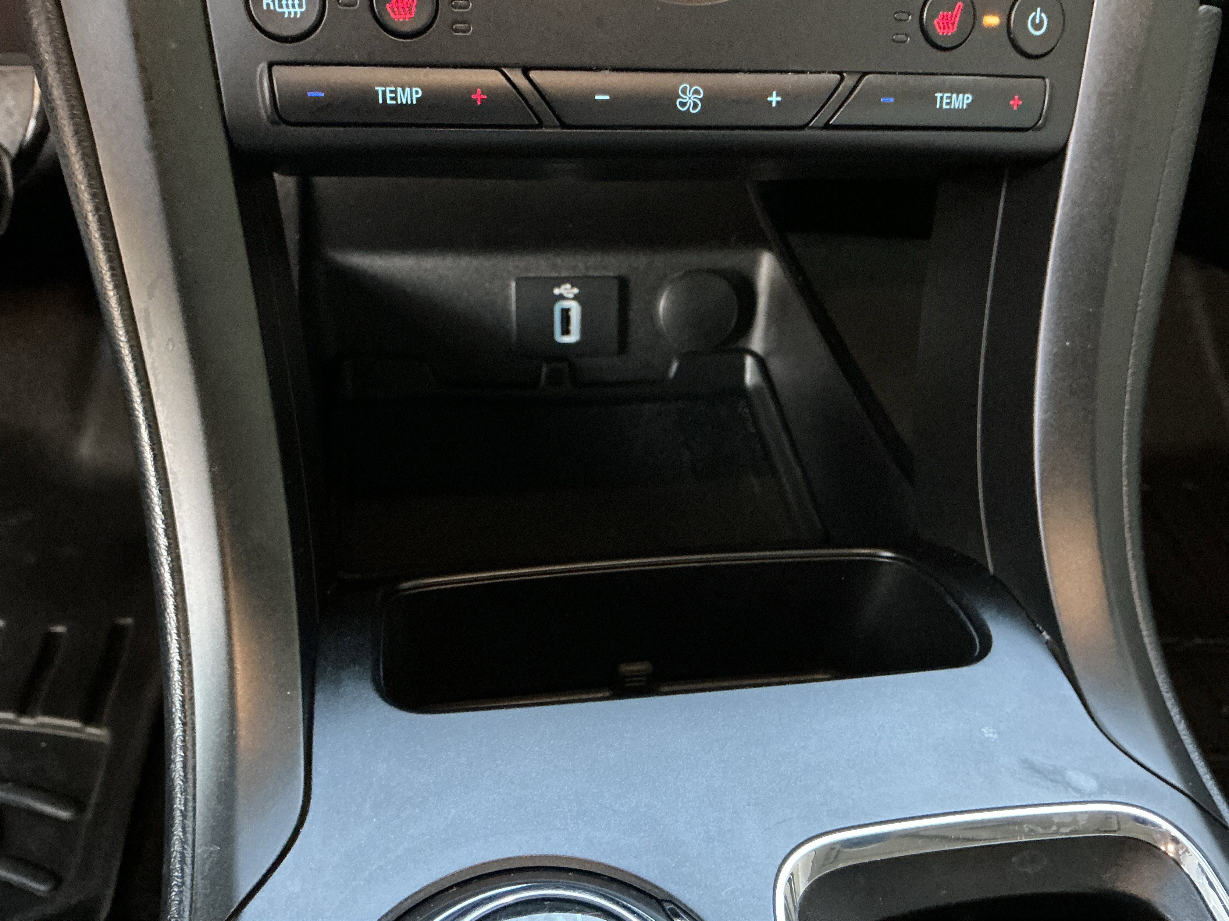 Used 2017 Ford Fusion Titanium image 27